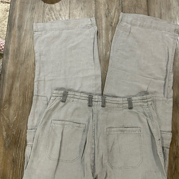 Sincerely Jules Wide Leg Cargo Pants NWOT - Picture 5 of 9